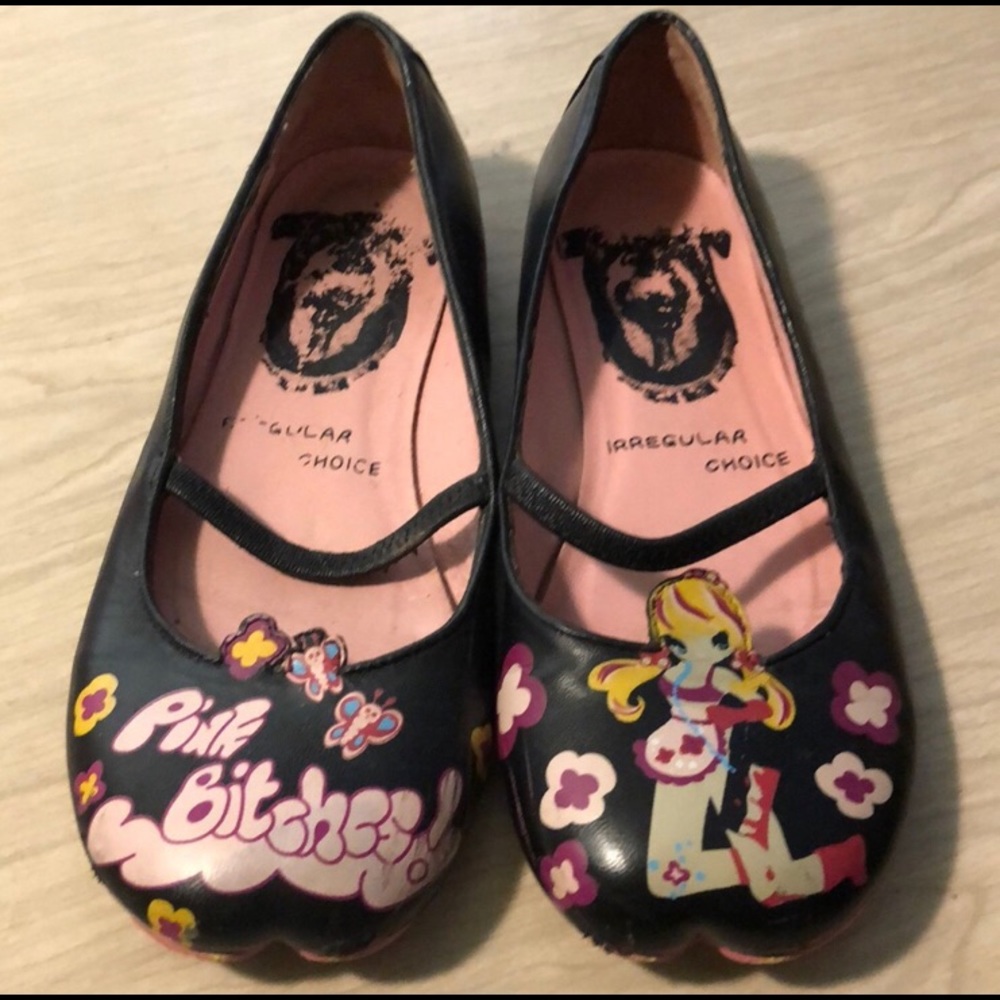Rare Irregular Choice “pink bitches” flats ❤️